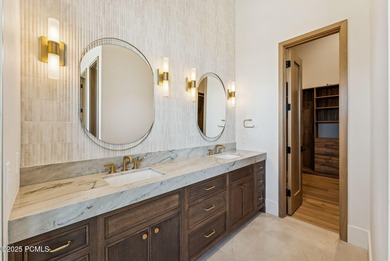 Welcome to 2105 E Paddleboard Way! Embrace the ultimate in - photo 36