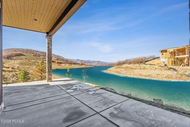 Welcome to 2105 E Paddleboard Way! Embrace the ultimate in - photo 38