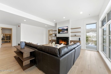 Welcome to 2105 E Paddleboard Way! Embrace the ultimate in - photo 54