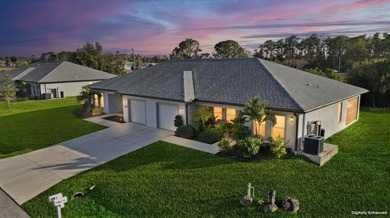 Northport Waterway Lakes and Canals Townhome/Townhouse For Sale in North Port Florida