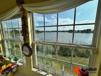 Lake Enola Home For Sale in Umatilla Florida