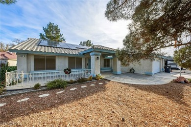 SELLERS ARE MOTIVATED! PAID SOLAR! Well-maintained custom home