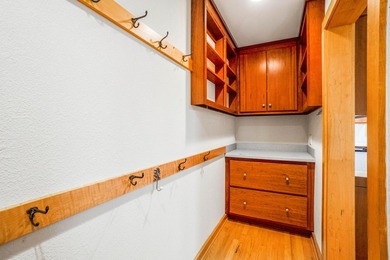 Located in desirable Spring Creek Estates, this charming ranch - photo 15
