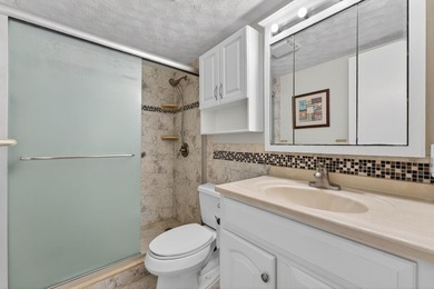 55+ TURN-KEY Tranquil Canal Views and Sunset Skies. Immaculate - photo 15