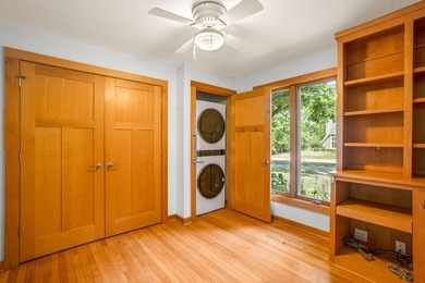 Located in desirable Spring Creek Estates, this charming ranch - photo 17