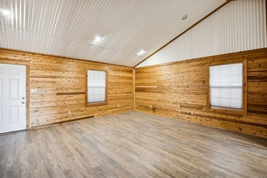 Located in the growing North Texas corridor, this exceptional 82 - photo 28