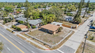 This 3bedroom 1 bath home is minutes from downtown St - photo 4