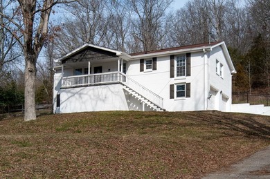 Lake Home For Sale in Hendersonville, Tennessee