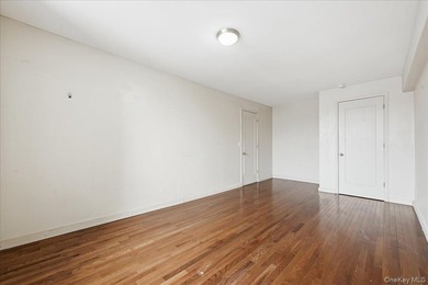 87-10 51st Avenue unit: 5H