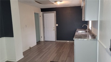 2 story, 2 bedroom, 1 full bath, Pittsburgh toilet in the - photo 4