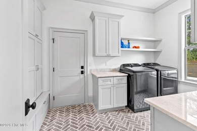 Located just a short stroll from Lake Pinehurst, this - photo 28