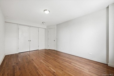 Huge Price Drop! Welcome to an oasis in the heart of downtown - photo 27