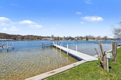 Stunning year-round 4-bedroom, 3-1/2 bath lake home on highly - photo 33
