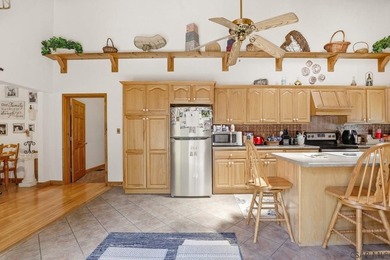 Welcome to this charming 2-bedroom, 2-bath A-Frame home nestled - photo 4