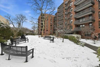 Huge Price Drop! Welcome to an oasis in the heart of downtown - photo 35