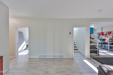 Beautiful 2-year-young bi-level home situated on a spacious - photo 4