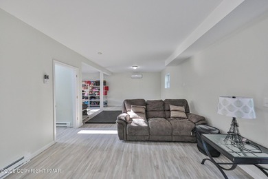 Beautiful 2-year-young bi-level home situated on a spacious - photo 5