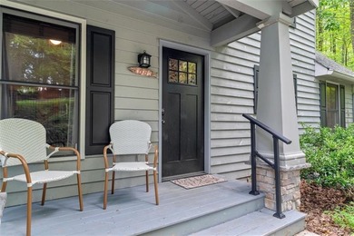 Enjoy mountain living in this beautiful 3-bedroom, 3-bathroom - photo 4