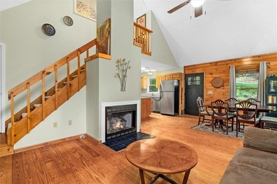 Enjoy mountain living in this beautiful 3-bedroom, 3-bathroom - photo 7