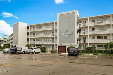 Move right into this beautifully updated first-floor condominium - photo 1