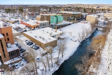 Prime Downtown Traverse City Commercial Opportunity - Building + - photo 4