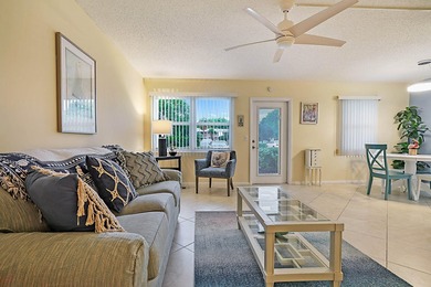 Move right into this beautifully updated first-floor condominium - photo 5