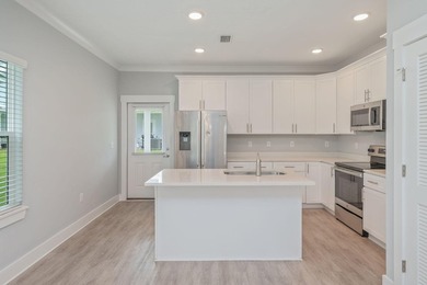 Welcome to 416 Date Palm Lane, a beautifully maintained end-unit - photo 12