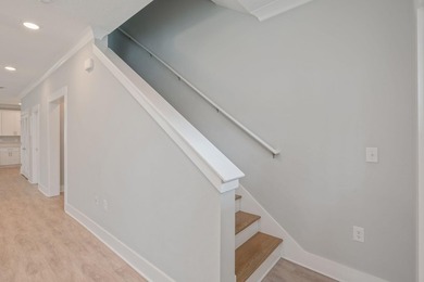 Welcome to 416 Date Palm Lane, a beautifully maintained end-unit - photo 20