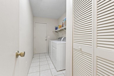 Beautifully maintained home in Port St. Lucie. Major updates - photo 21