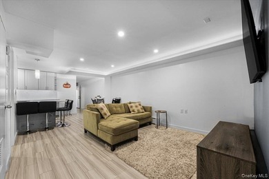 Opportunity, flexibility, and space all come together in this - photo 27