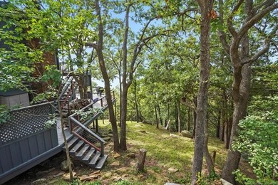 Enjoy breathtaking views of Keystone Lake from all three levels - photo 38