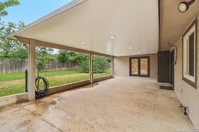 This beautifully updated single-story home sits in San Antonio's