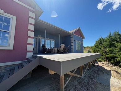 Experience lake living at its finest with this exceptional 7 - photo 5