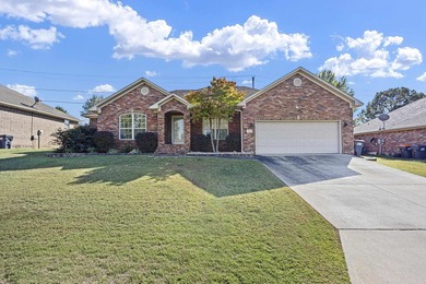 Lake Dardanelle Home For Sale in Russellville Arkansas