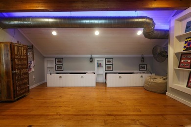 Versatile property designed to accommodate up to 16 guests - photo 27