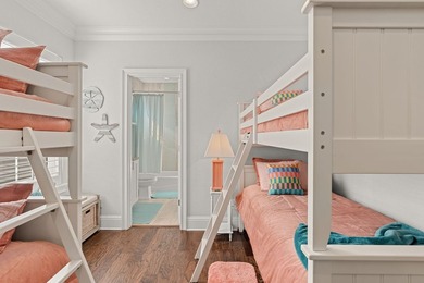 **FURNISHED**GARAGE** **(2) 6 PASSENGER GOLF CARTS INCLUDED** - photo 29