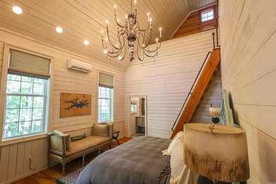 Versatile property designed to accommodate up to 16 guests - photo 34