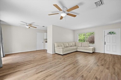 Welcome home to this fully updated 2-bedroom, 1-bathroom - photo 5