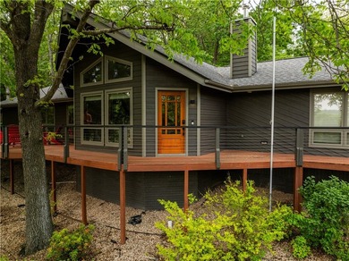 Welcome to a beautiful retreat moments from Lake Windsor - photo 9