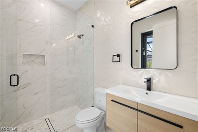 Experience the perfect fusion of luxury, comfort, and - photo 33