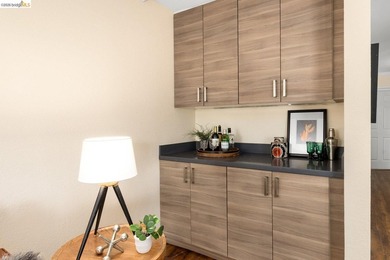Glamorous end-unit condo near Lake Merritt and Piedmont Ave & - photo 4