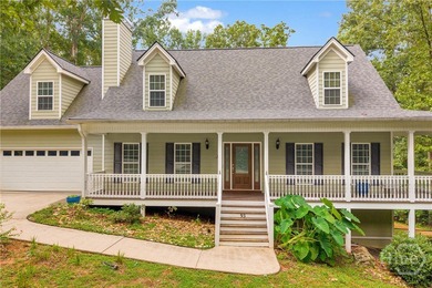 Lake Hartwell Home Active Under Contract in Hartwell Georgia