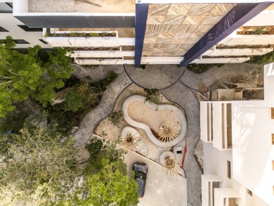 Welcome to this beautifully designed 2-bedroom, 2-bathroom condo - photo 41