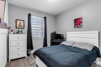 Discover modern living in this stylish 3-bedroom, 2.5-bathroom - photo 13