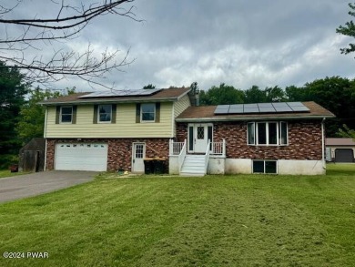 Lake Home Sale Pending in Waymart, Pennsylvania