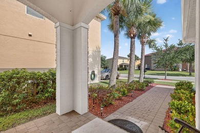 Discover comfortable Florida living in this beautifully - photo 5