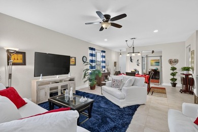 Discover comfortable Florida living in this beautifully - photo 8