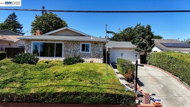 Wonderful opportunity to own this inviting single-level home - photo 3