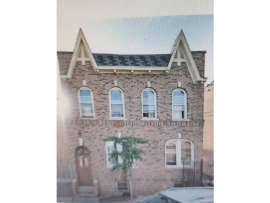 Beautiful 4 family house in a desired location in the bronx,this - photo 1