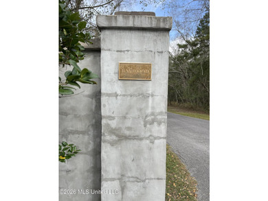 Great location. A short drive to Ingalls, Pascagoula, Ocean - photo 3